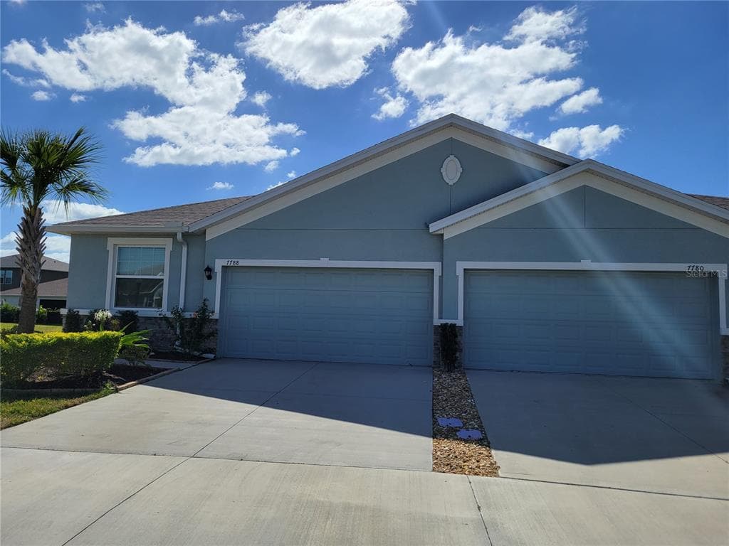 7788 STONEBROOK CIRCLE WESLEY CHAPEL, FL 33545