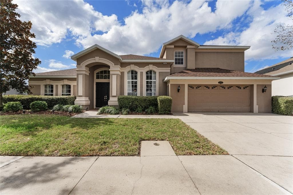 20206 RAVENS END DRIVE TAMPA, FL 33647