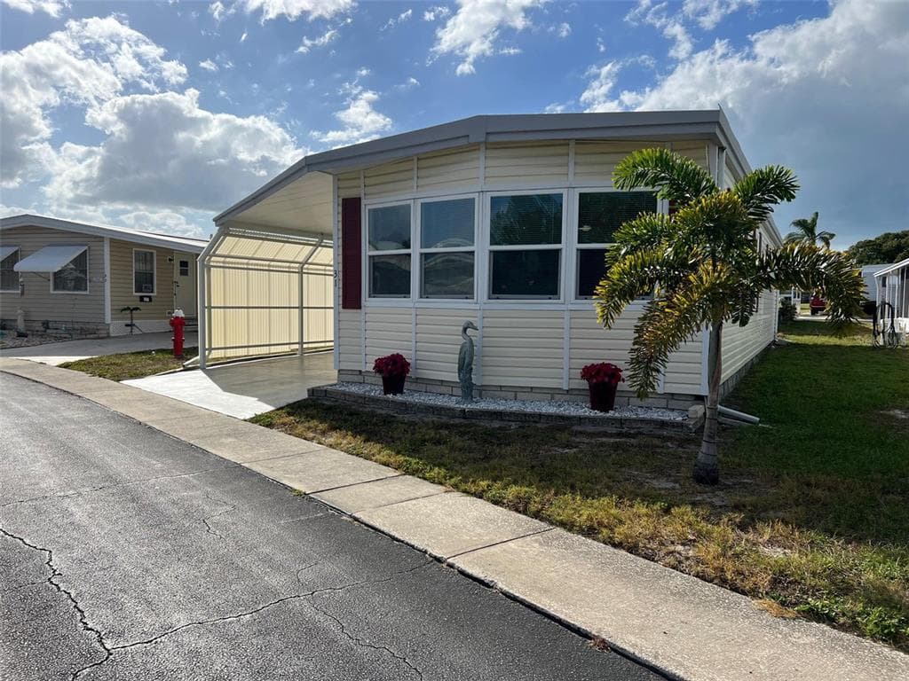 31 PINDO PALM STREET E LARGO, FL 33770