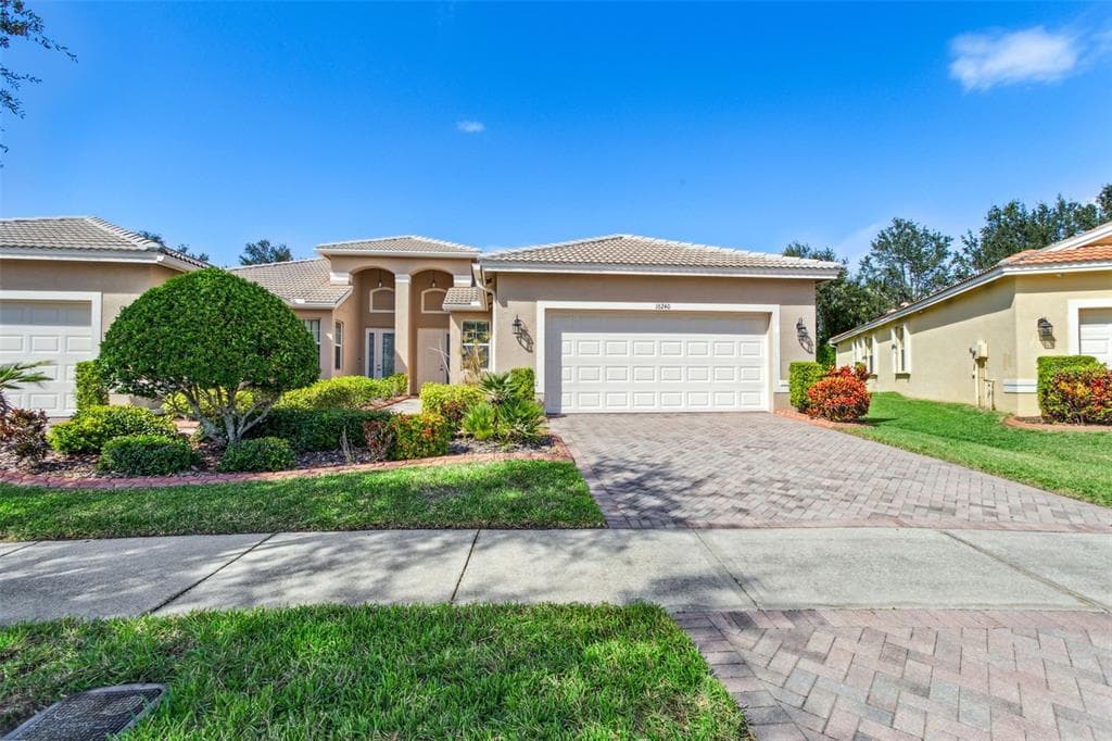 16240 AMETHYST KEY DRIVE WIMAUMA, FL 33598