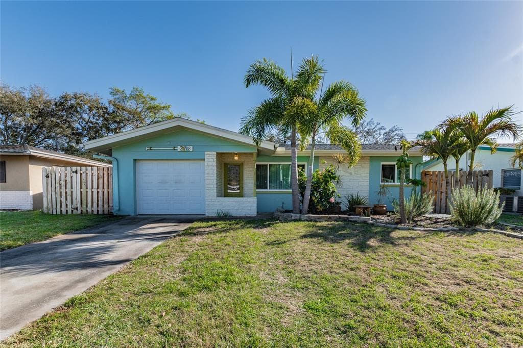 2718 KEENE PARK DRIVE LARGO, FL 33771