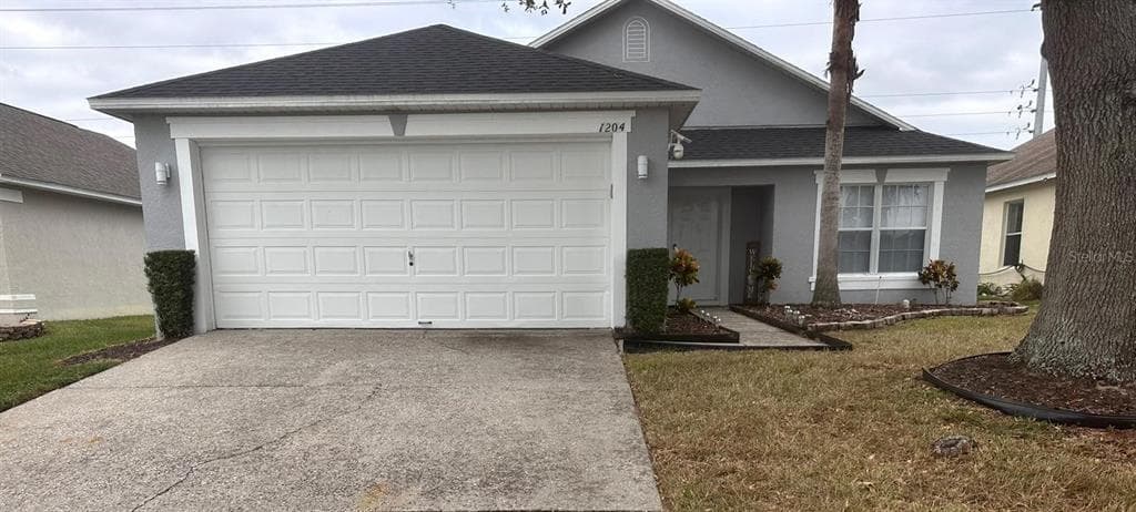 1204 CASTERTON CIRCLE DAVENPORT, FL 33897