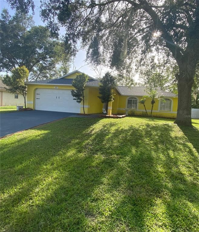 4925 SARATOGA PLACE LAND O LAKES, FL 34639