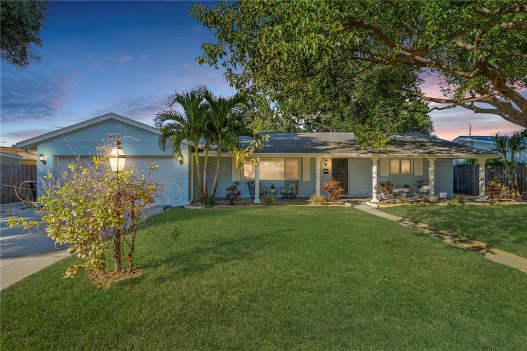 6101 27TH AVENUE N ST PETERSBURG, FL 33710