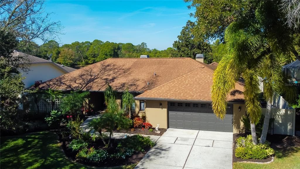 2940 COUNTRY WOODS LANE DUNEDIN, FL 34698