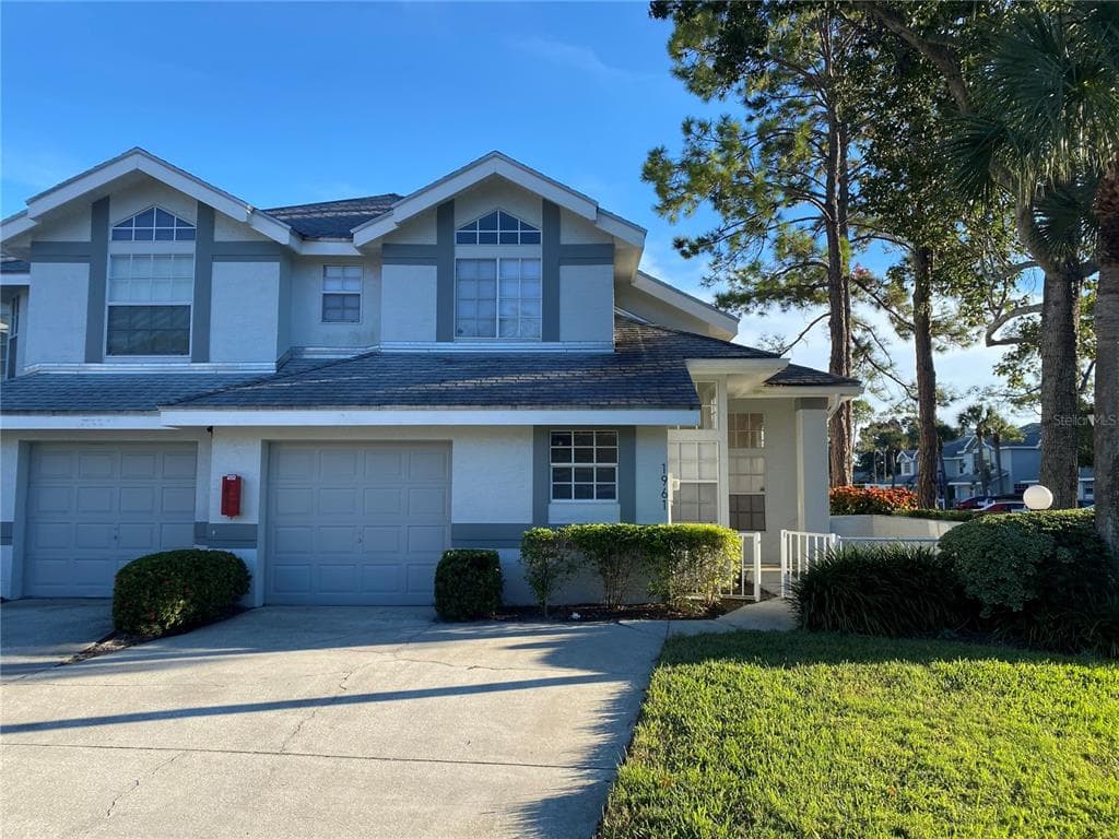 1961 GEORGIA CIRCLE N CLEARWATER, FL 33760