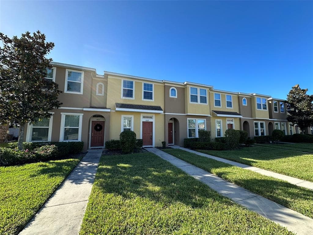 8819 WALNUT GABLE COURT RIVERVIEW, FL 33578