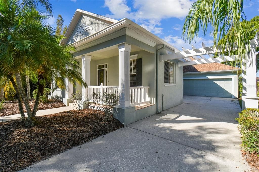 19202 SEA MIST LANE LUTZ, FL 33558