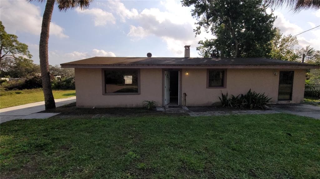 6042 COUNTRYMAN LANE NEW PORT RICHEY, FL 34652