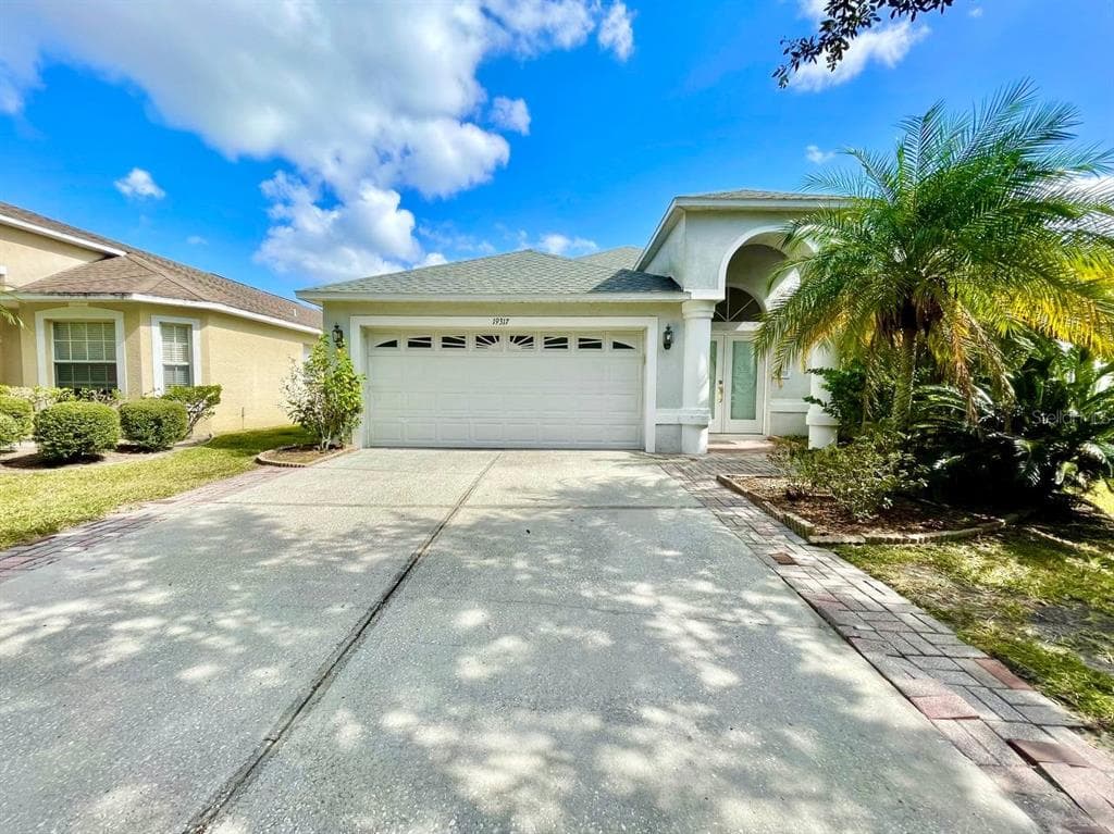 19317 SEACOVE DRIVE LUTZ, FL 33558