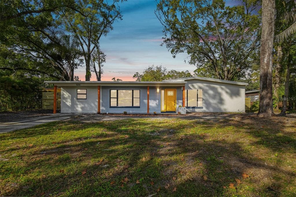 520 COURTNEY DRIVE TEMPLE TERRACE, FL 33617