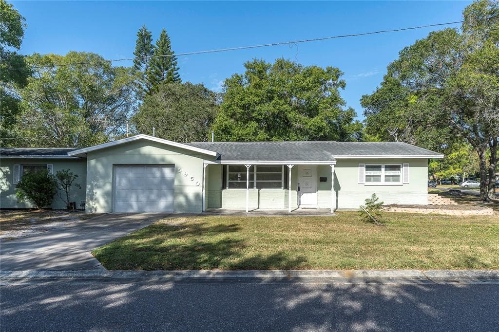 5950 COMMONWEALTH AVENUE N ST PETERSBURG, FL 33703