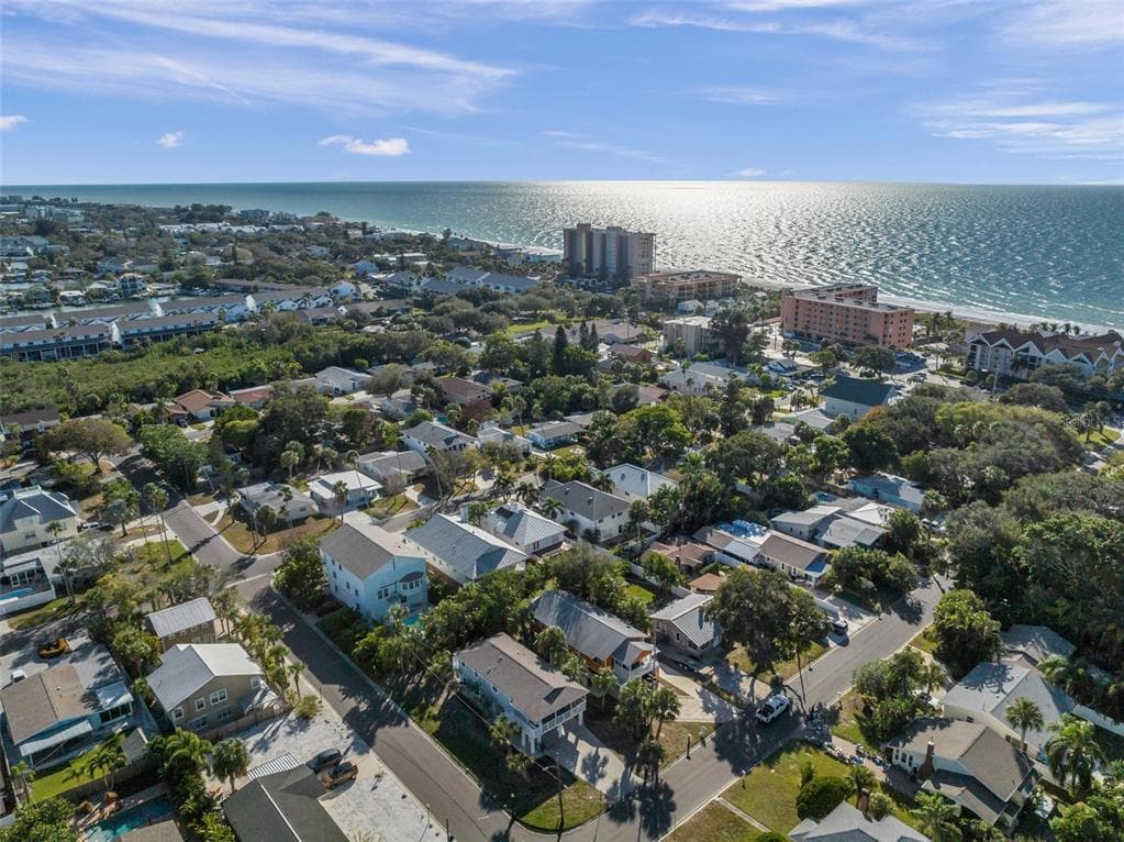 123 12TH AVENUE INDIAN ROCKS BEACH, FL 33785