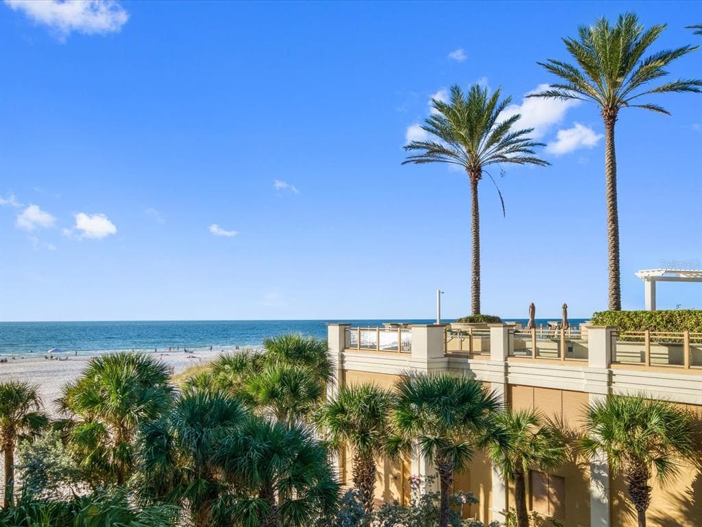 11 SAN MARCO ST STREET UNIT 306 CLEARWATER BEACH, FL 33767