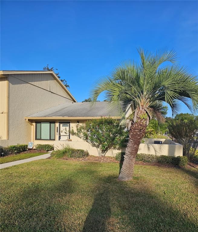 9015 PEBBLE CREEK DRIVE TAMPA, FL 33647