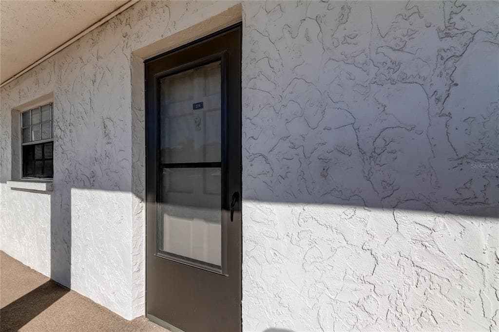 10530 77TH TER UNIT 224 SEMINOLE, FL 33772