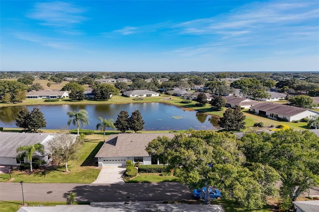 2418 LANCASTER DRIVE UNIT 108 SUN CITY CENTER, FL 33573