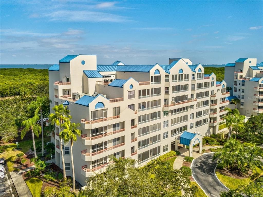 2333 FEATHER SOUND DRIVE UNIT A707 CLEARWATER, FL 33762
