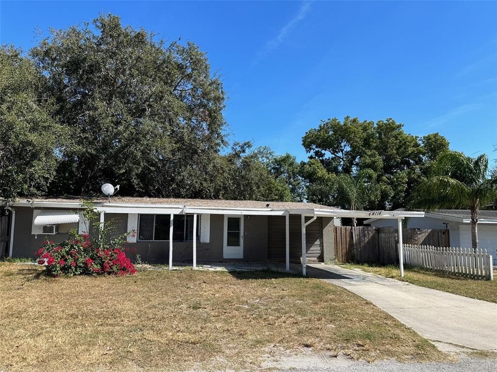 4114 HIGHLAND LOOP NEW PORT RICHEY, FL 34652