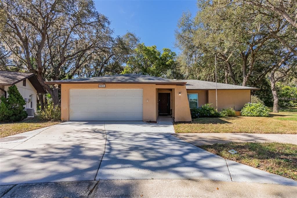 10641 TIMBER LANE PORT RICHEY, FL 34668