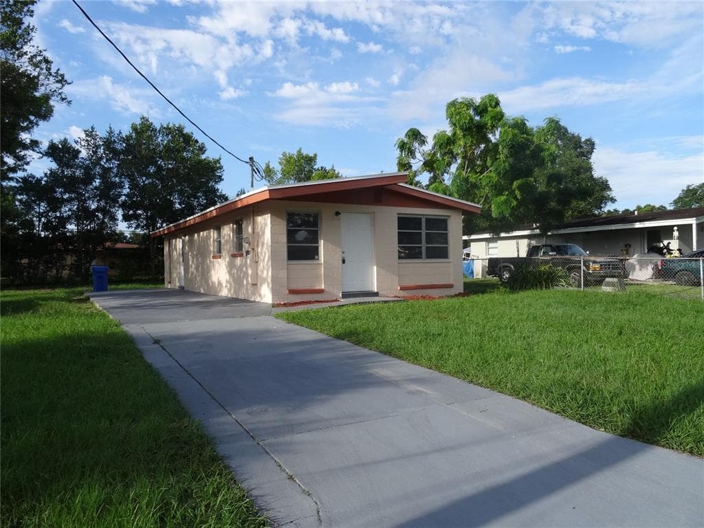 7217 E EMMA STREET TAMPA, FL 33610