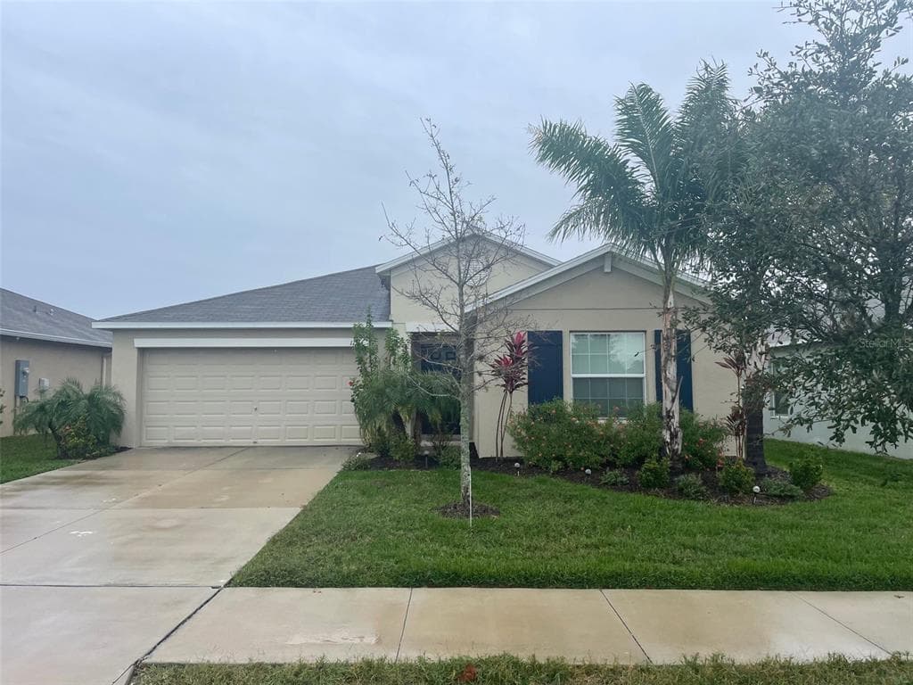 17134 WHITE MANGROVE DRIVE WIMAUMA, FL 33598