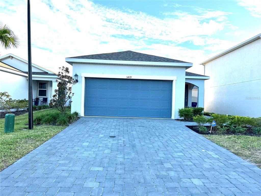 5419 BUNGALOW GROVE COURT