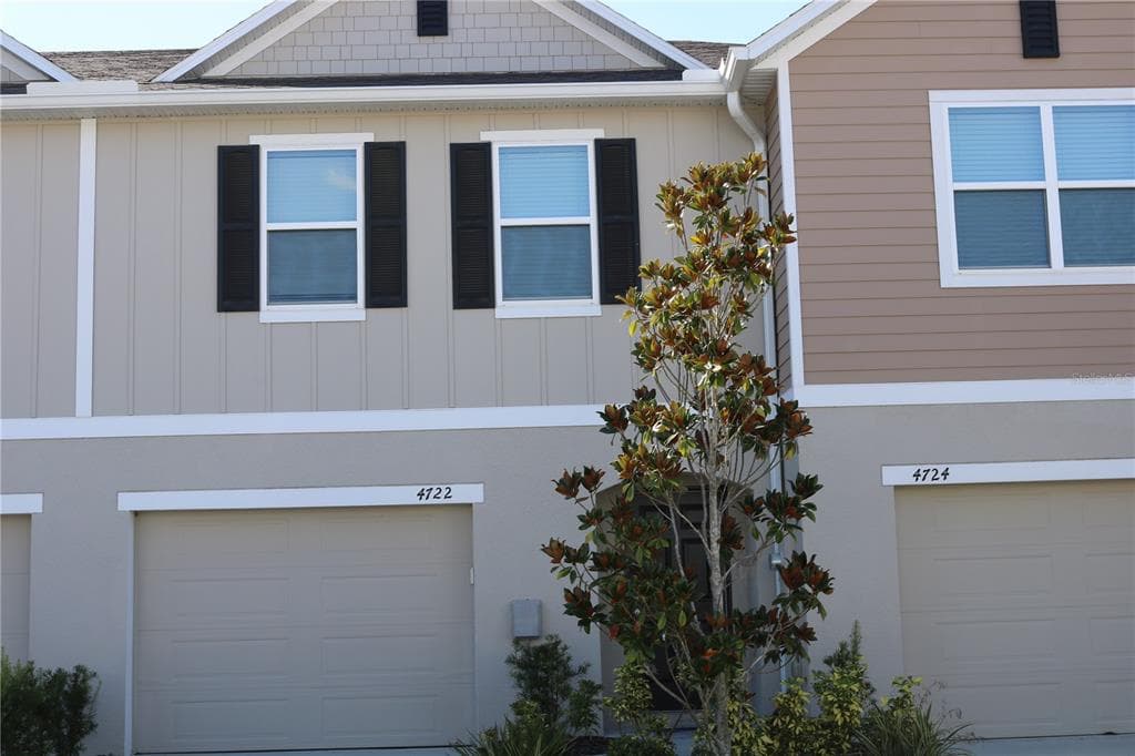 4722 SPATTER DOCK STREET TAMPA, FL 33610