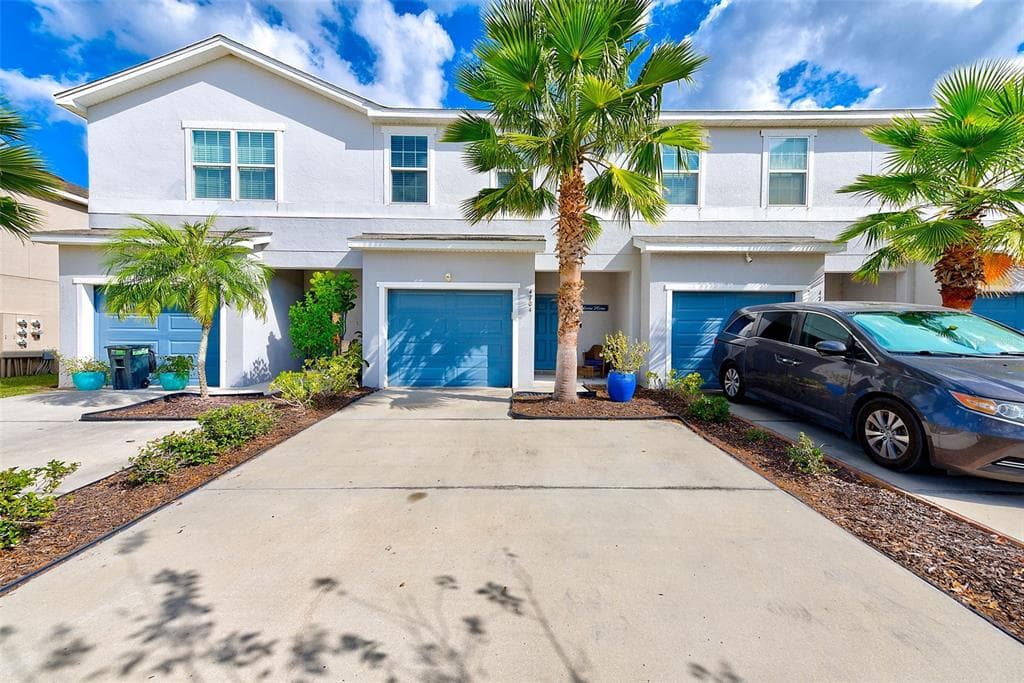 4704 VIGNETTE WAY