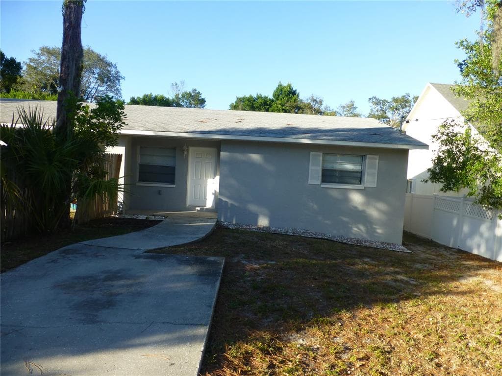 197 HIGHLAND ROAD UNIT A TARPON SPRINGS, FL 34689