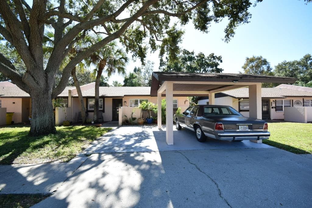 7164 55TH AVENUE N ST PETERSBURG, FL 33709