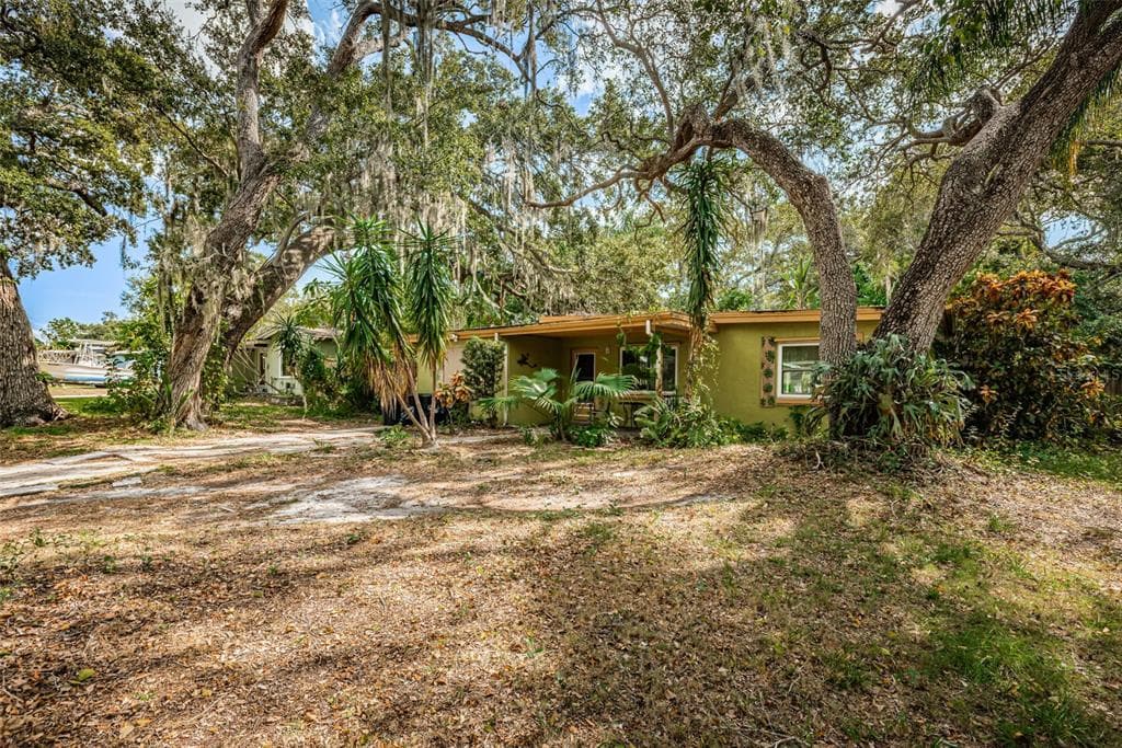 10512 51ST TERRACE N ST PETERSBURG, FL 33708