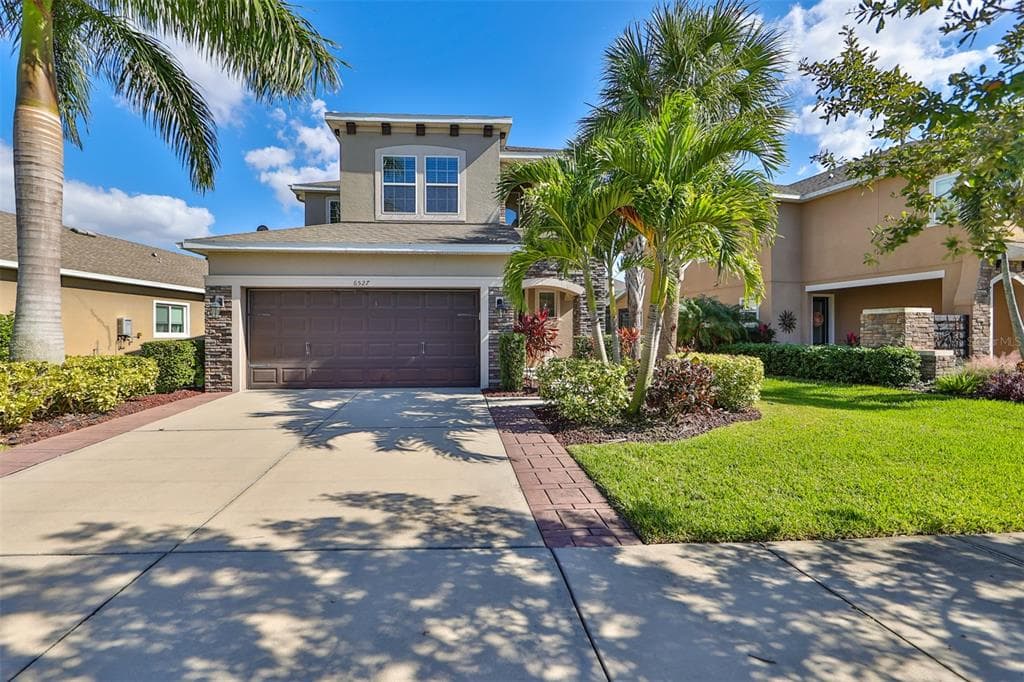 6527 SALT CREEK AVENUE APOLLO BEACH, FL 33572