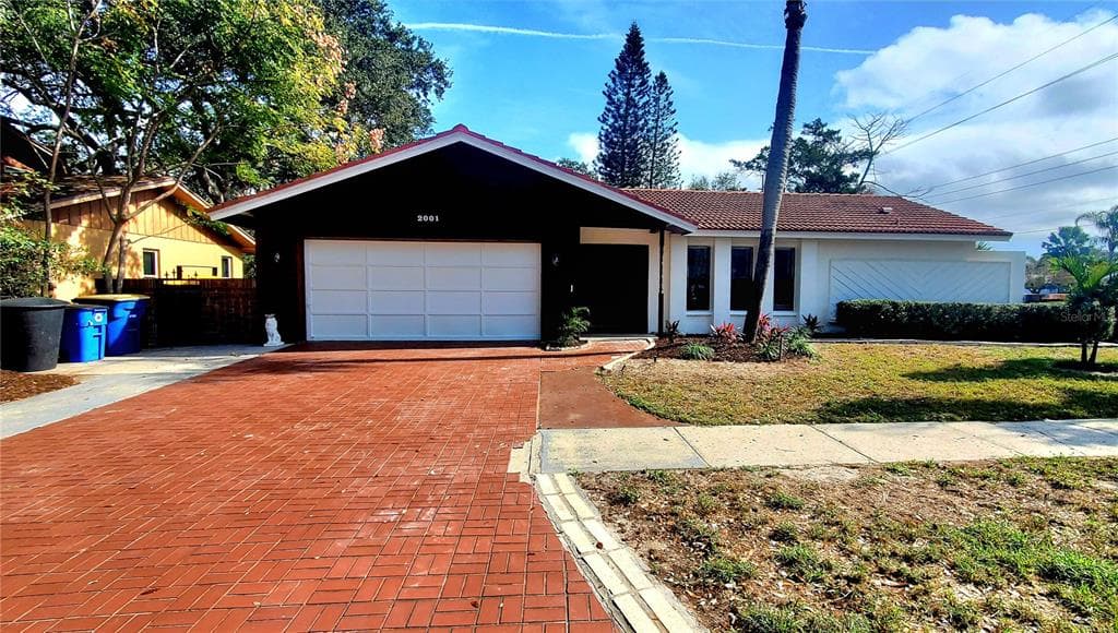 2001 KAMENSKY ROAD CLEARWATER, FL 33763