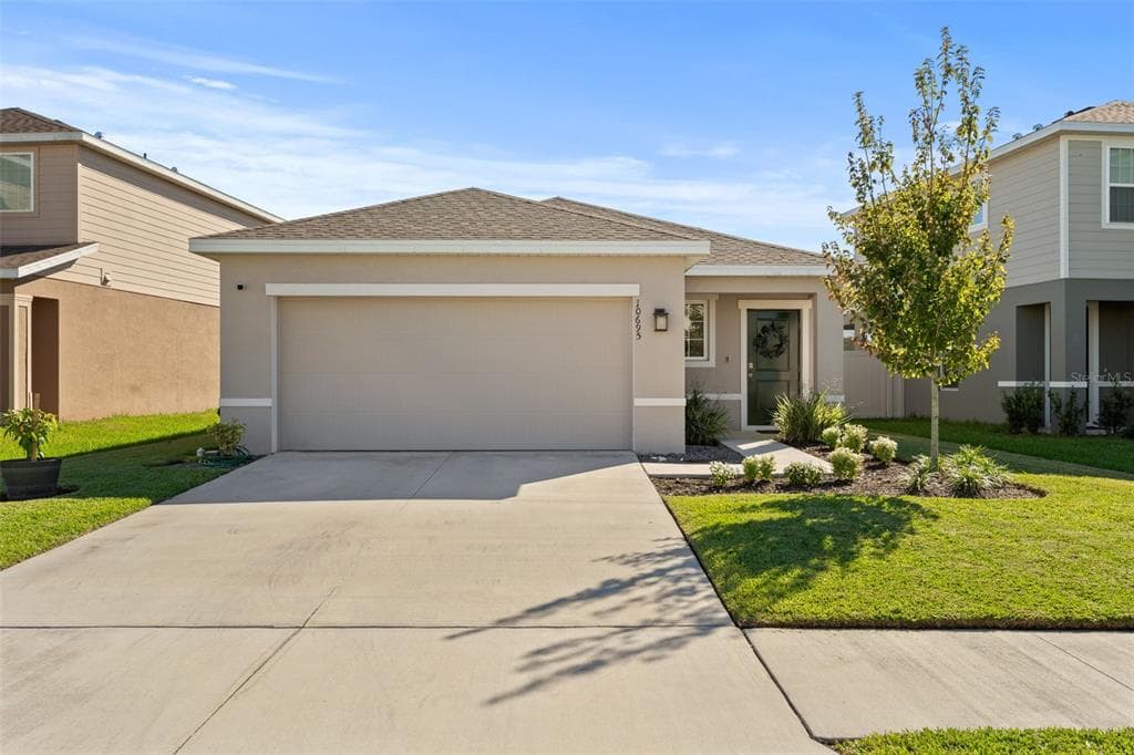 10695 HAWKS LANDING DRIVE