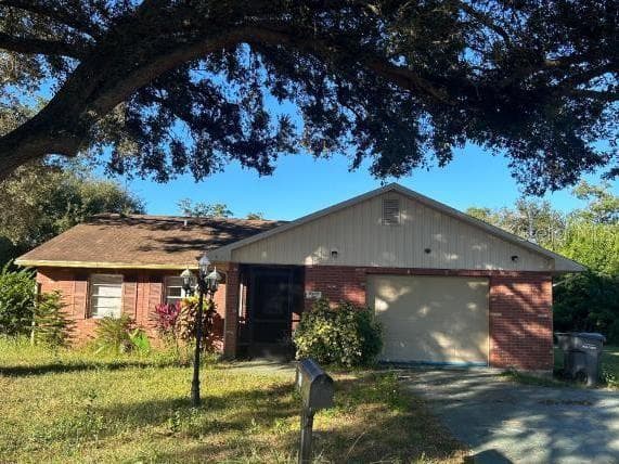 22 CEDAR DRIVE DAVENPORT, FL 33837