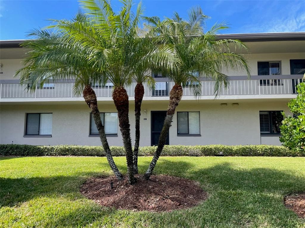211 NINA WAY OLDSMAR, FL 34677