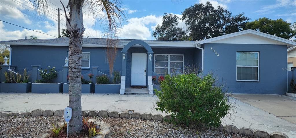 8054 DURHAM DRIVE PORT RICHEY, FL 34668