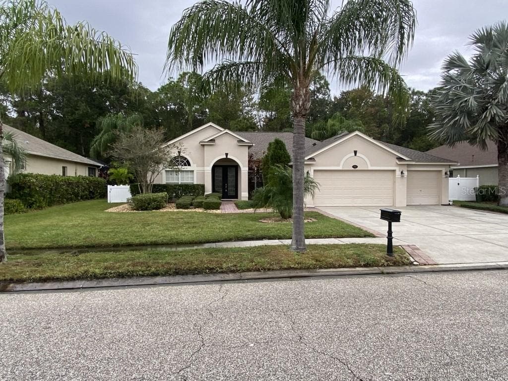16132 IVY LAKE DRIVE ODESSA, FL 33556