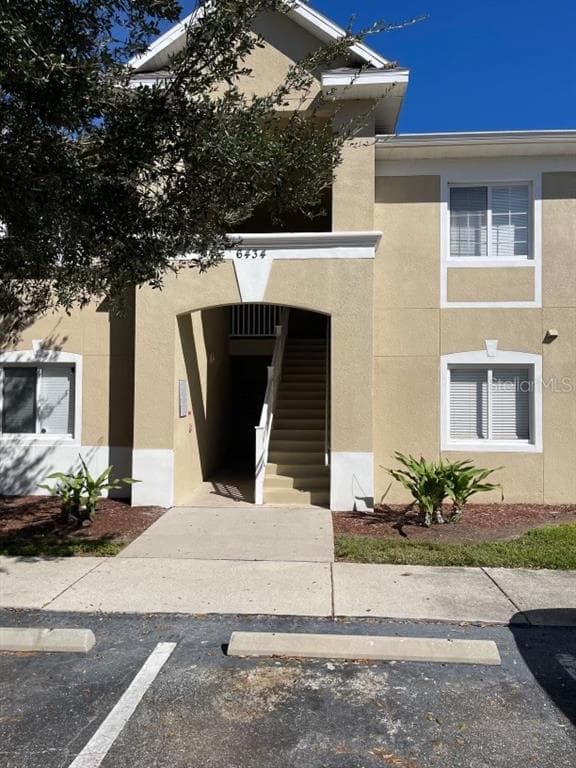 6434 CYPRESSDALE DRIVE UNIT 102 RIVERVIEW, FL 33578