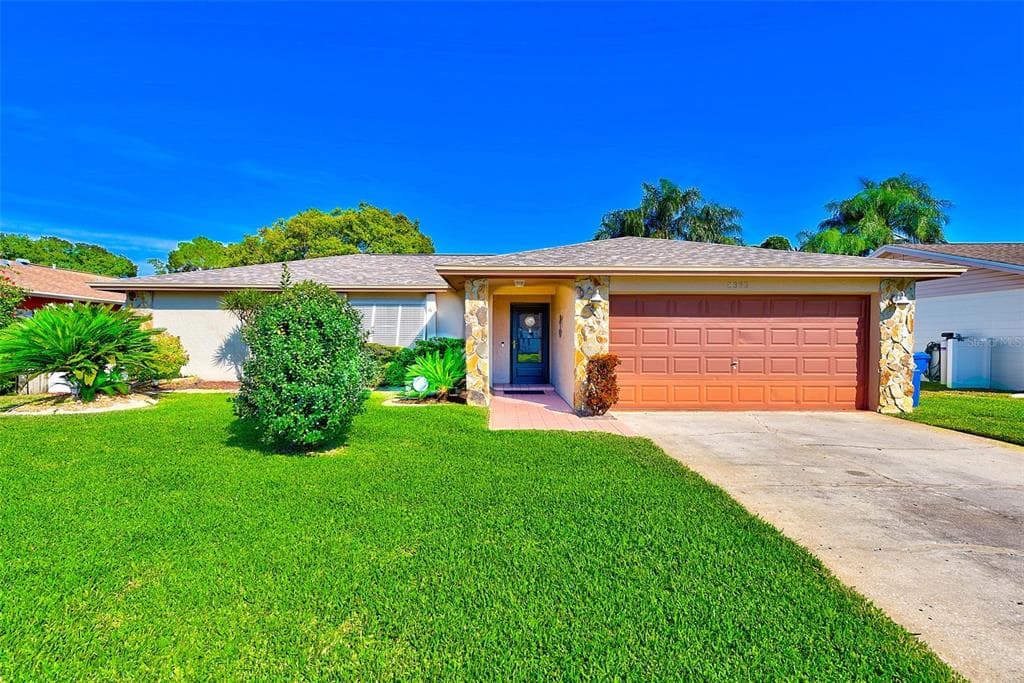 8333 121ST PLACE LARGO, FL 33773