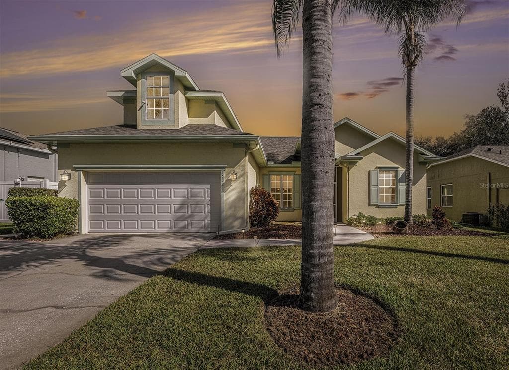1532 CRAZY HORSE DRIVE LUTZ, FL 33559