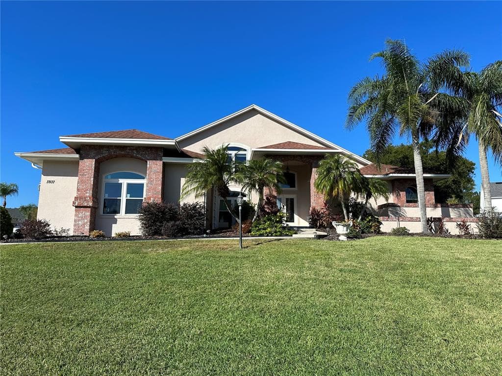 5937 COVEVIEW DRIVE W LAKELAND, FL 33813