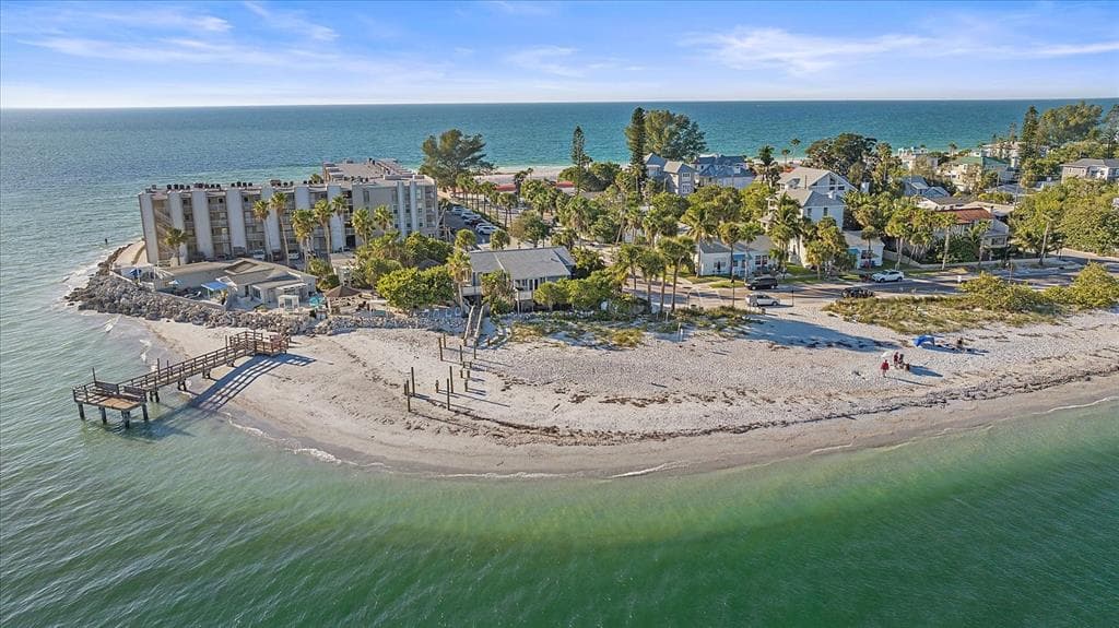 200 1ST AVENUE UNIT 404 ST PETE BEACH, FL 33706