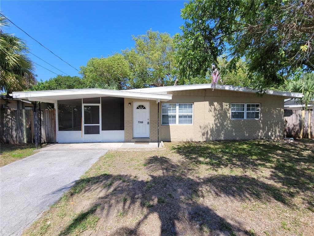 7366 ROYAL PALM DRIVE NEW PORT RICHEY, FL 34652