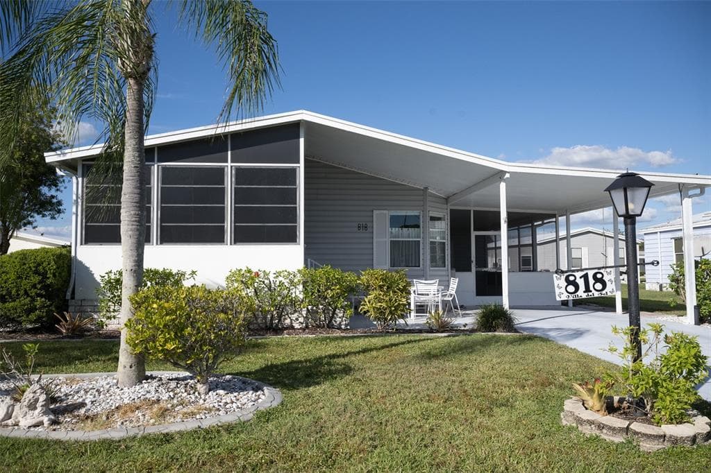 818 VILLA DEL SOL DRIVE NORTH PORT, FL 34287