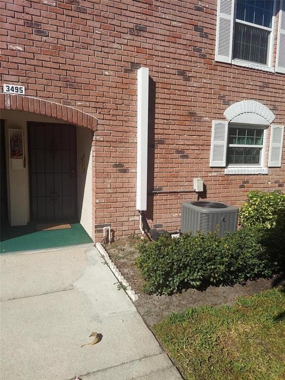 3495 41ST TERRACE S UNIT 212 ST PETERSBURG, FL 33711