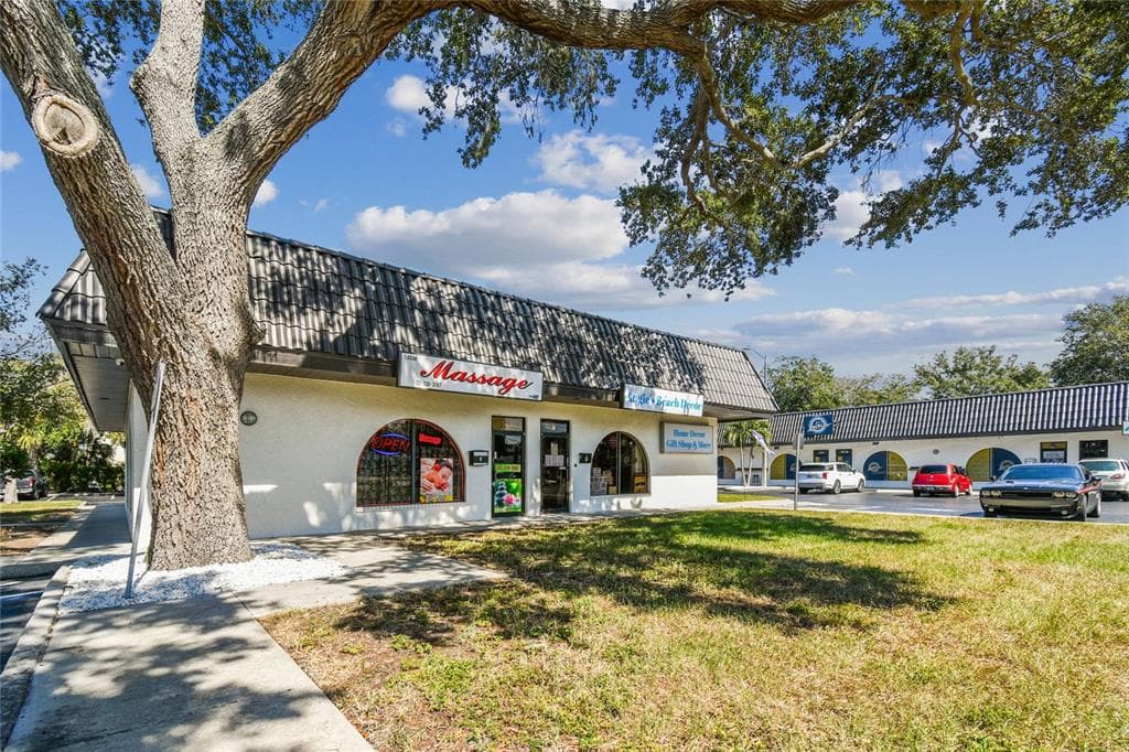 14219 WALSINGHAM ROAD LARGO, FL 33774
