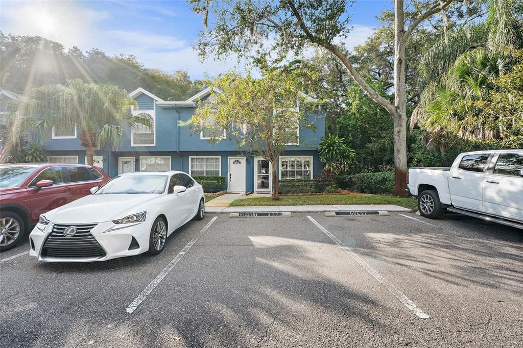 3393 FOX HUNT DRIVE UNIT 3393 PALM HARBOR, FL 34683
