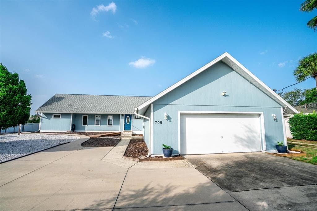 709 SPANISH MAIN DRIVE APOLLO BEACH, FL 33572
